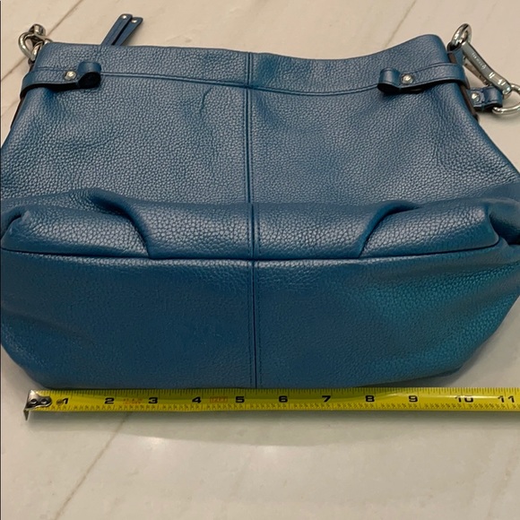 COACH purse, authentic - Picture 7 of 8